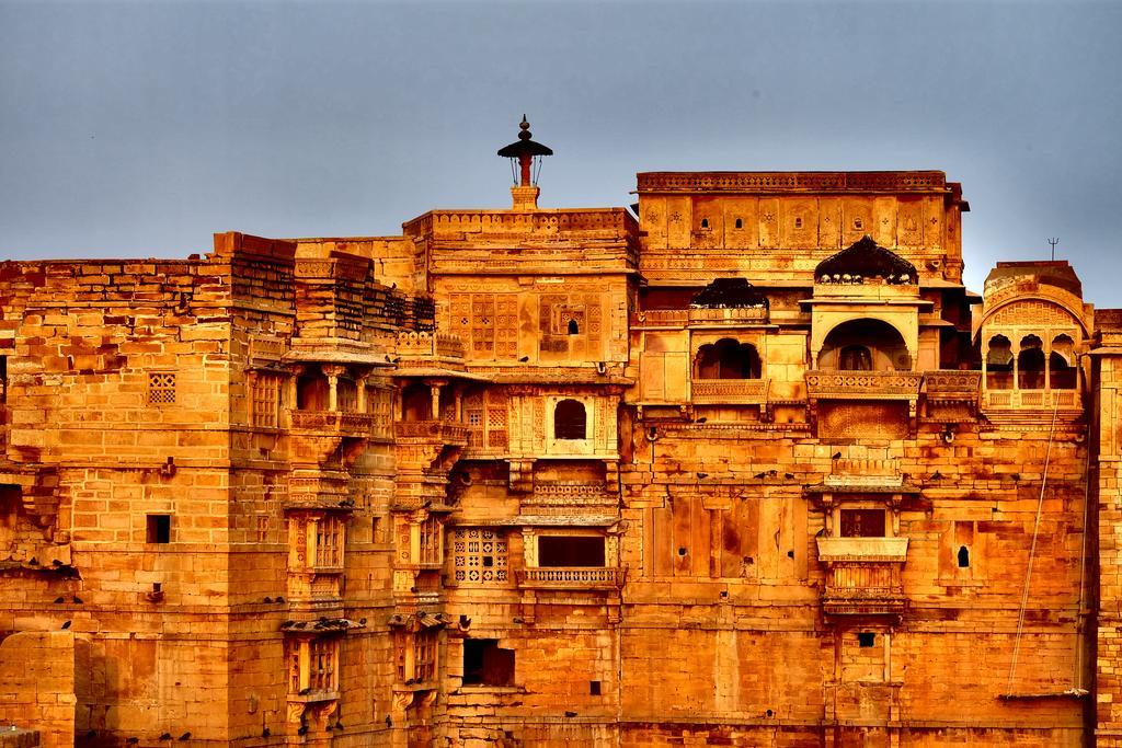 Hotel Garh Jaisal Haveli ジャイサルメール エクステリア 写真