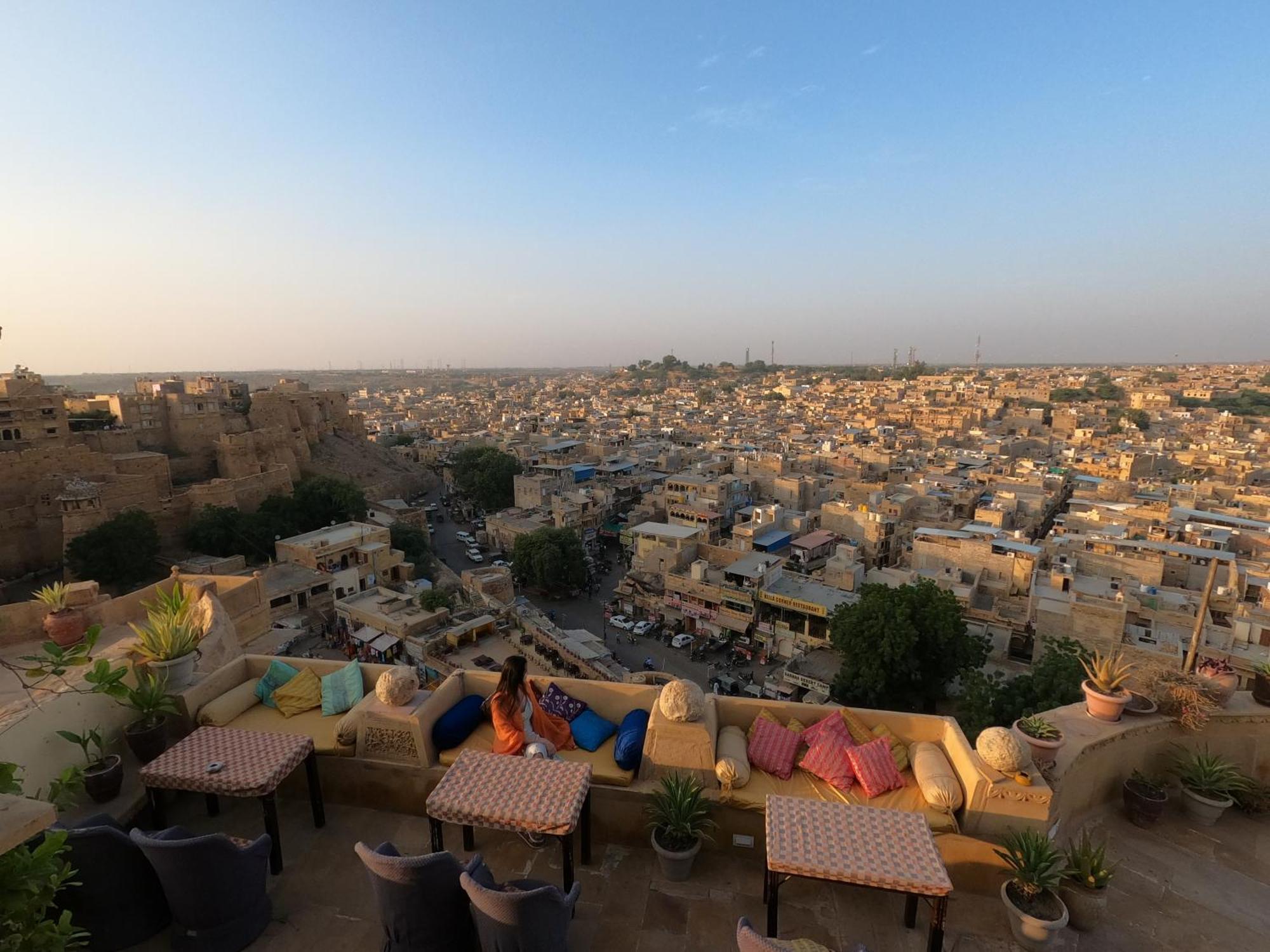 Hotel Garh Jaisal Haveli ジャイサルメール エクステリア 写真