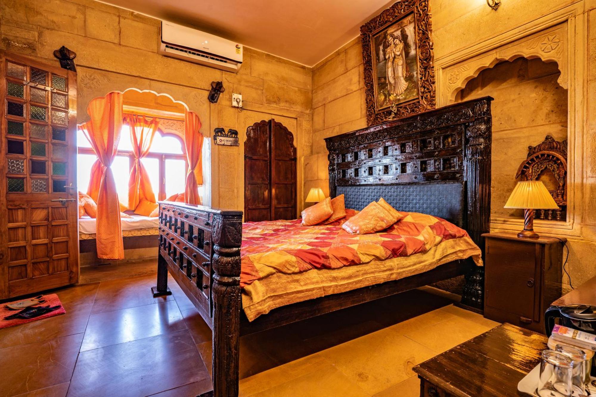 Hotel Garh Jaisal Haveli ジャイサルメール エクステリア 写真