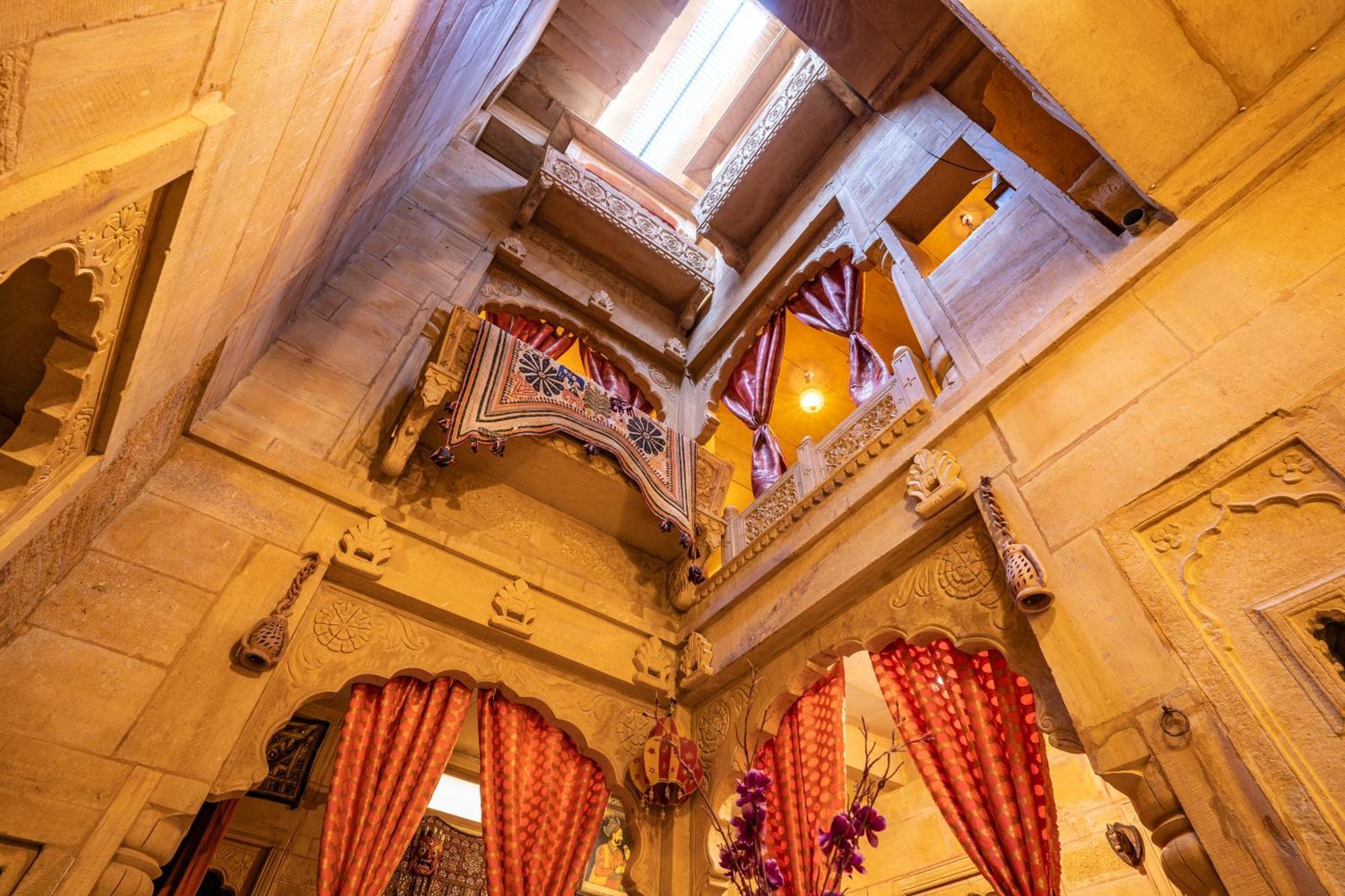 Hotel Garh Jaisal Haveli ジャイサルメール エクステリア 写真