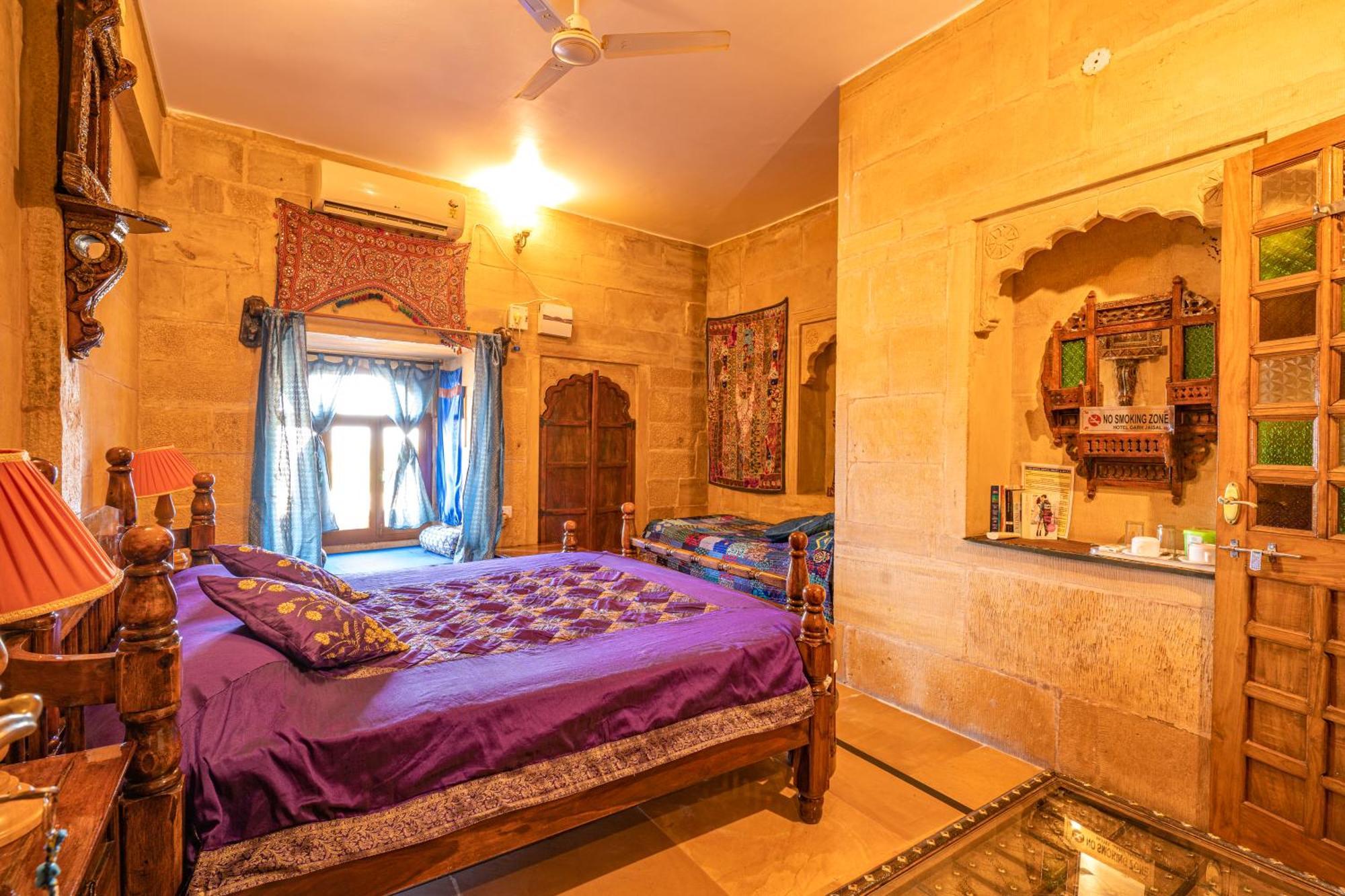 Hotel Garh Jaisal Haveli ジャイサルメール エクステリア 写真