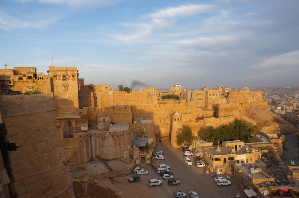 Hotel Garh Jaisal Haveli ジャイサルメール エクステリア 写真