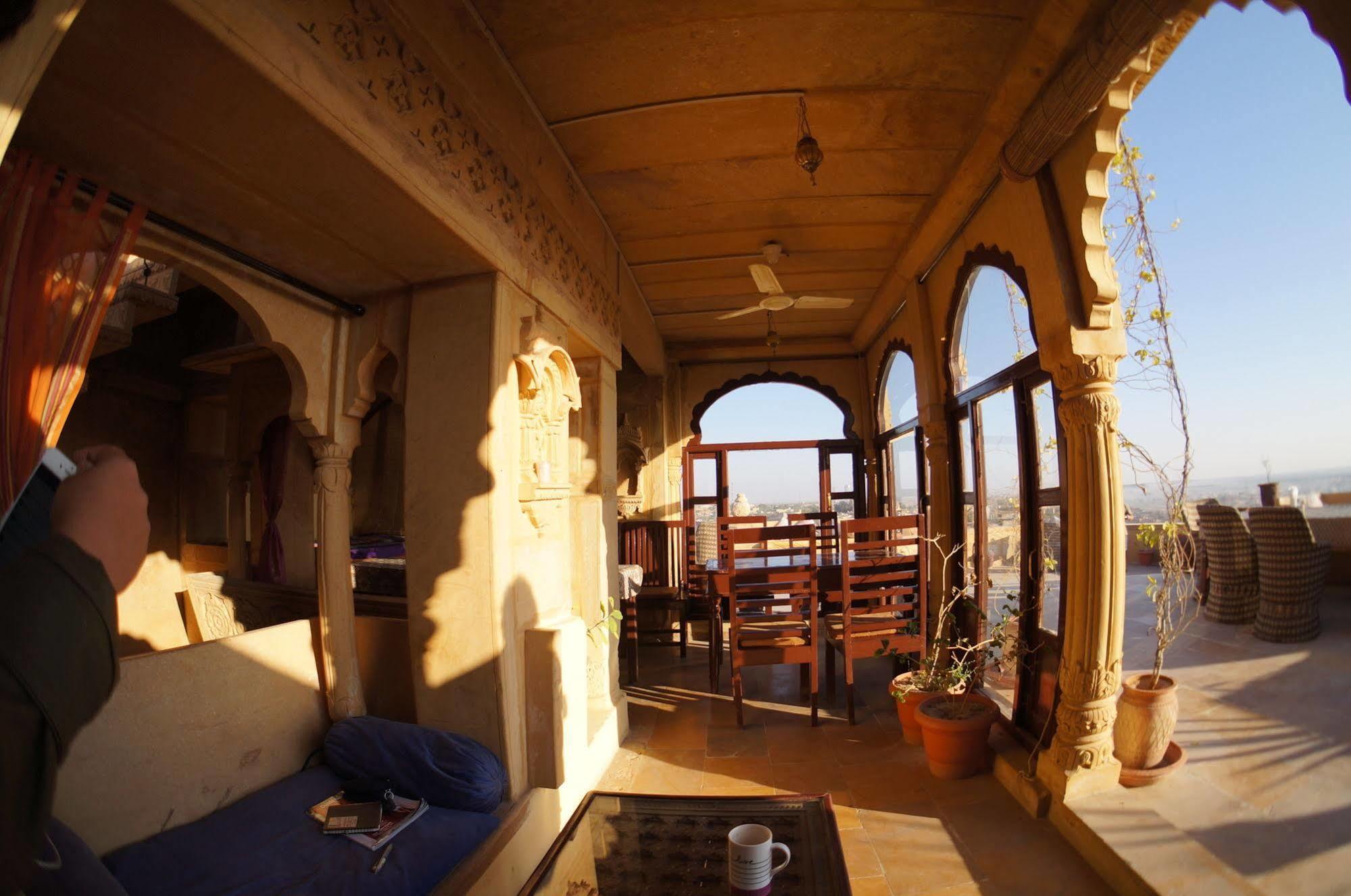 Hotel Garh Jaisal Haveli ジャイサルメール エクステリア 写真